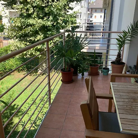 شقة Mandarin Wellness